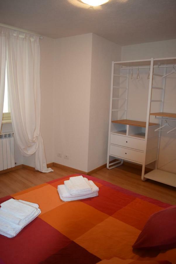 Appartement Residenza La Roggia à Varallo Extérieur photo