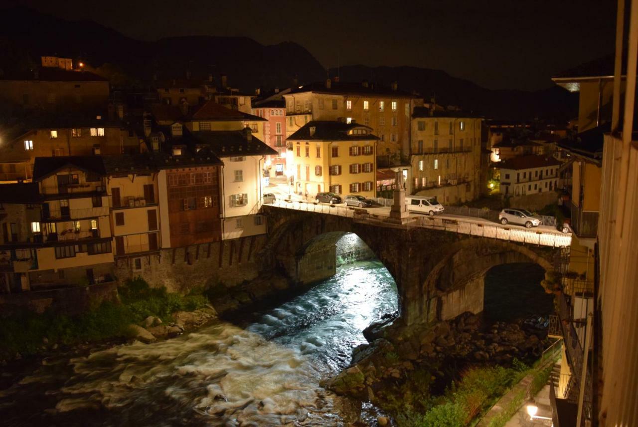 Appartement Residenza La Roggia à Varallo Extérieur photo